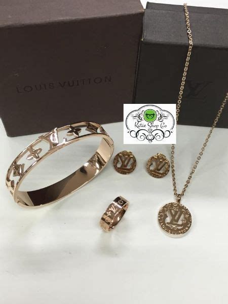 louis vuitton necklace price philippines|louis vuitton philippines site.